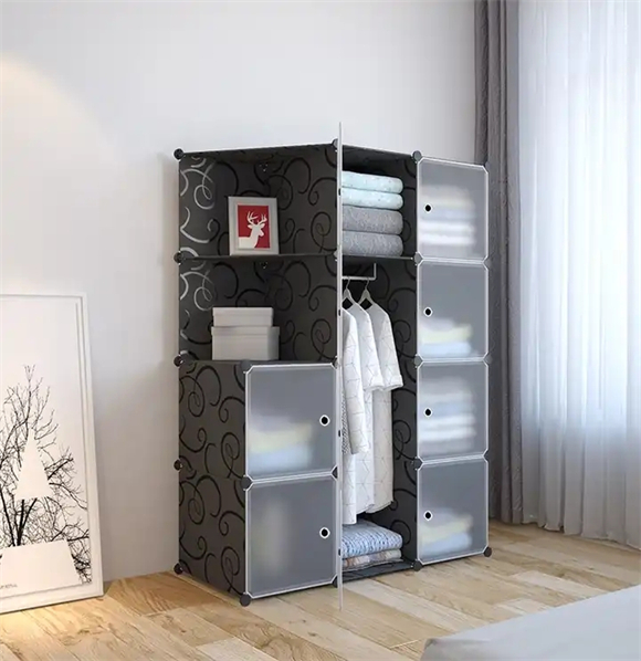 Shoe rack with cover